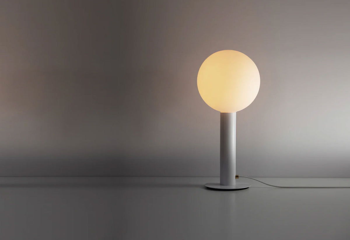 Nil Table Lamp | Ex-Display