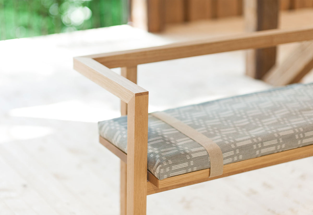 Konstruktio Bench, Johanna gullichsen, Kari virtanen, Nikari