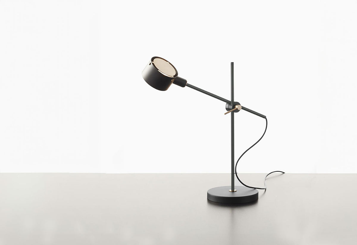 G.O. Table Lamp, Giuseppe ostuni, Oluce