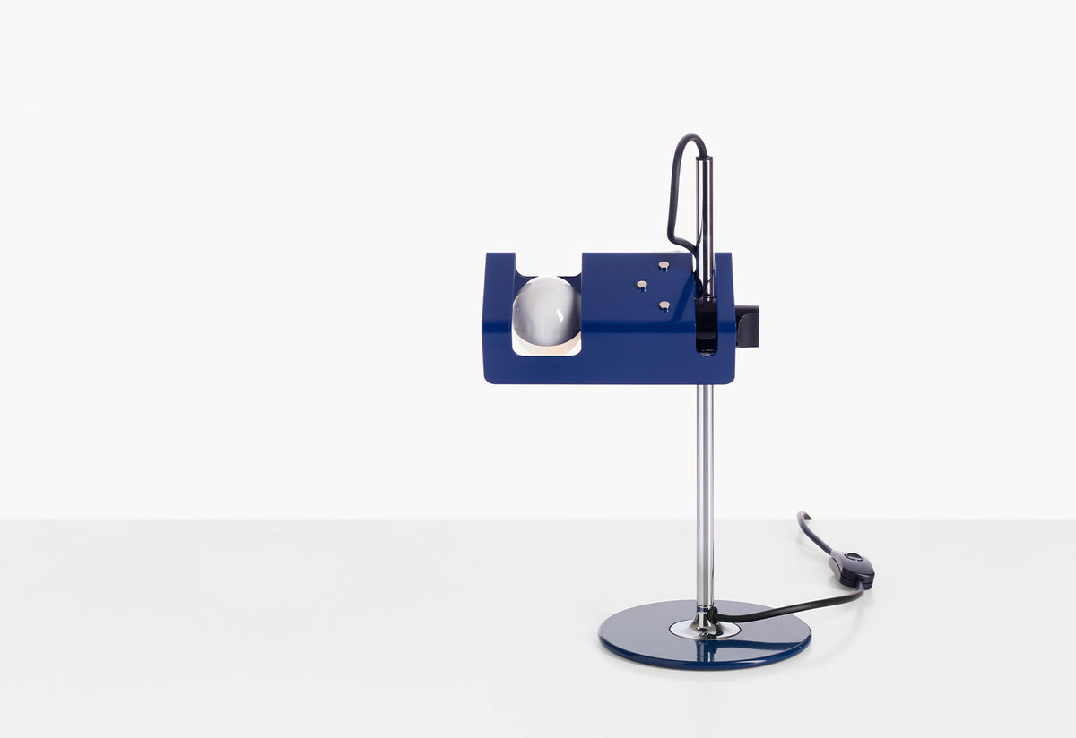 Mini Spider Table Lamp, Joe colombo, Oluce