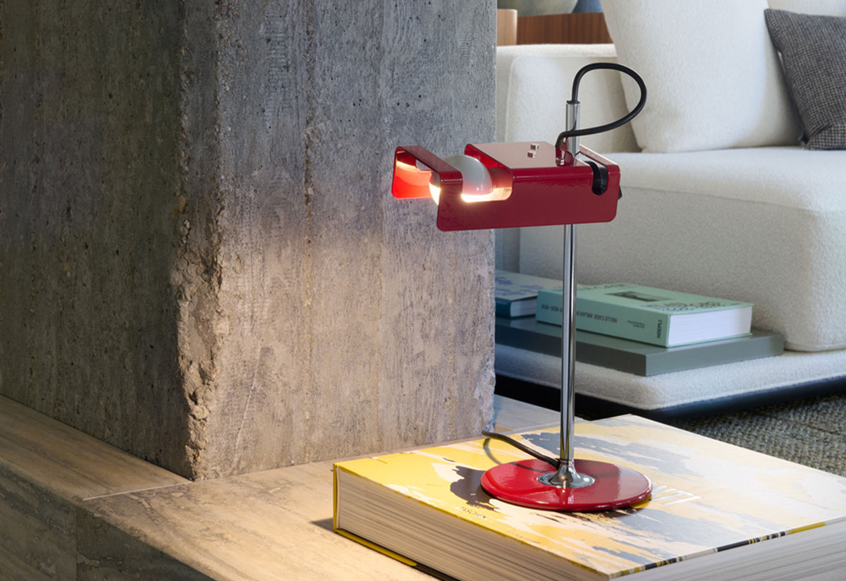 Mini Spider Table Lamp, Joe colombo, Oluce