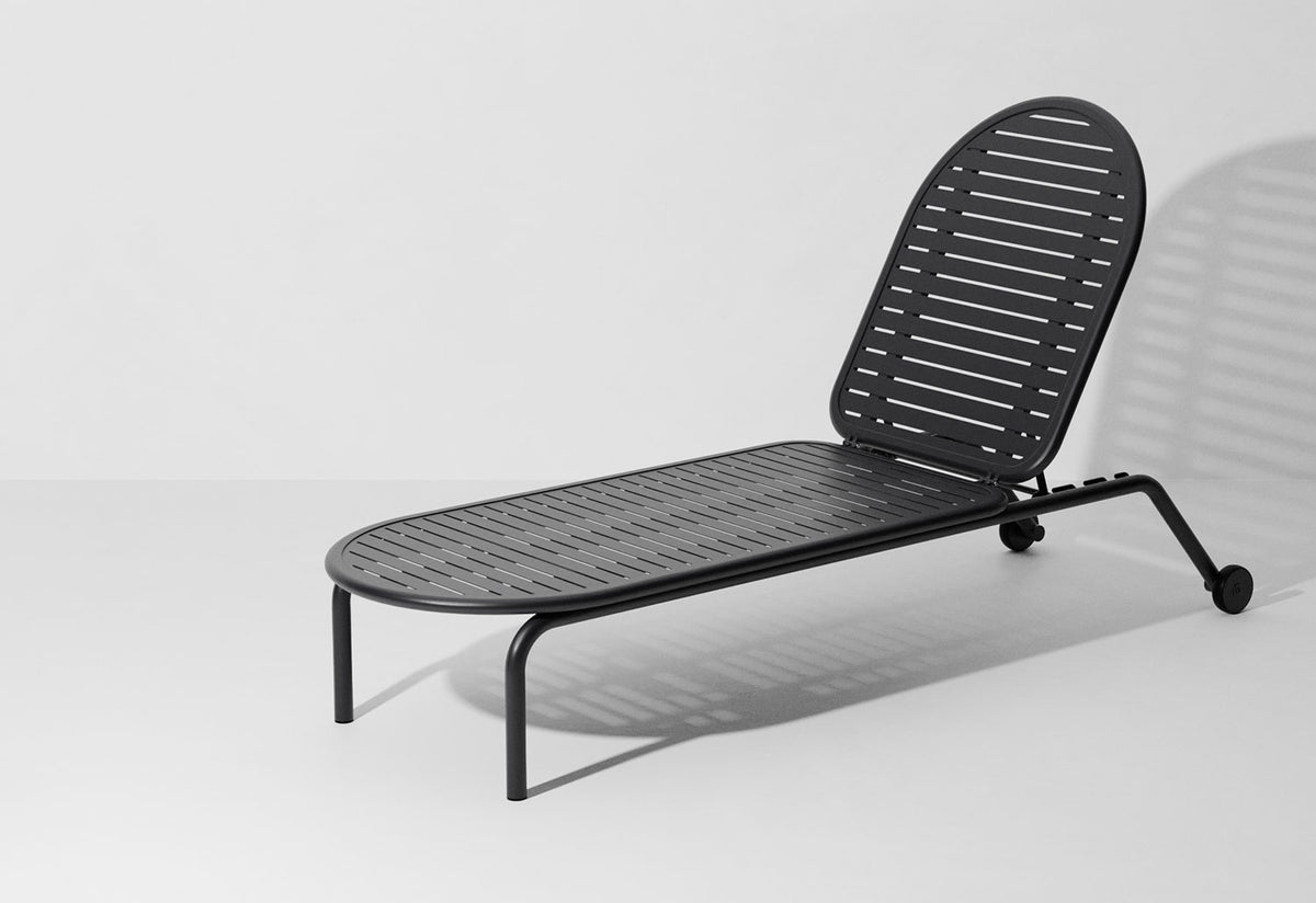 Week-End Sunbed, Studio brichetziegler, Petite friture