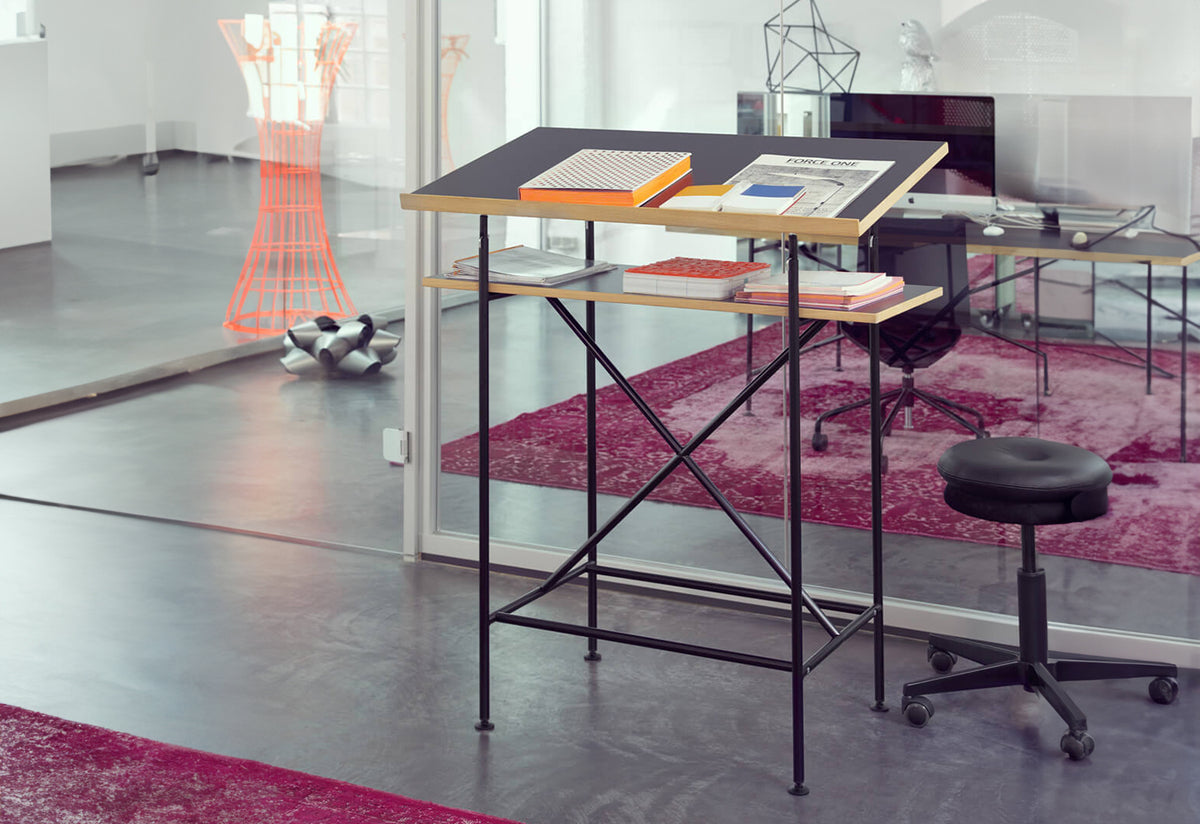 Milla High Desk, Otto sudrow, Richard lampert
