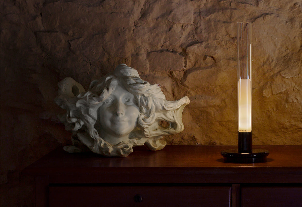 Sylvestrina Table, Enric sòria and jordi garcés, Santa and cole