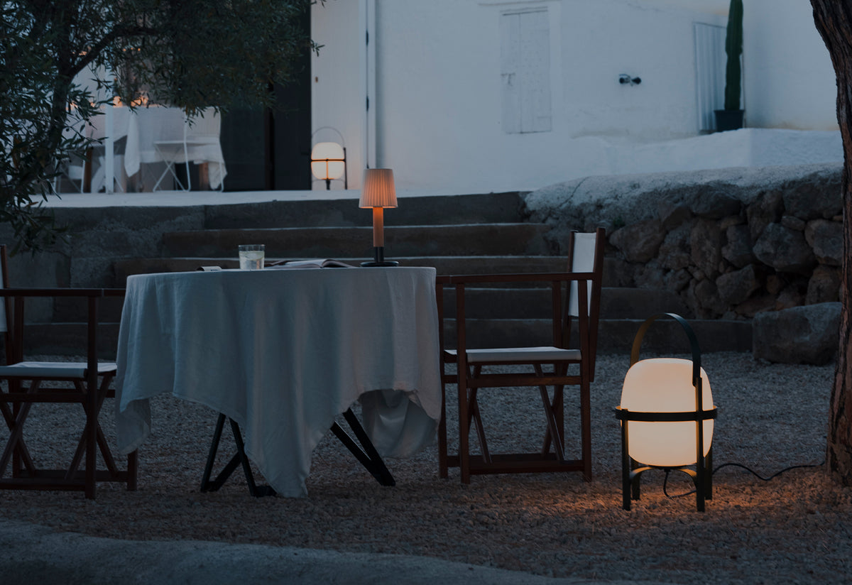 Cesta Exterior, Miguel mila, Santa and cole