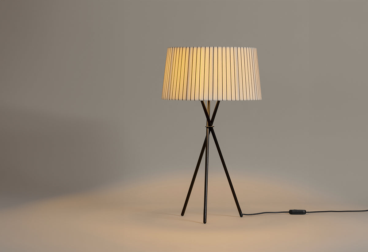 Tripode G6 Table Lamp, Equipo santa and cole, Santa and cole