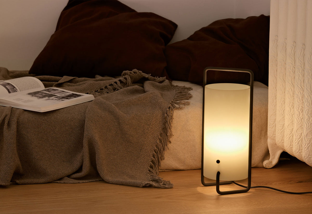 Asa Table Lamp, Alfonso milá, Federico correa, Miguel mila, Santa and cole