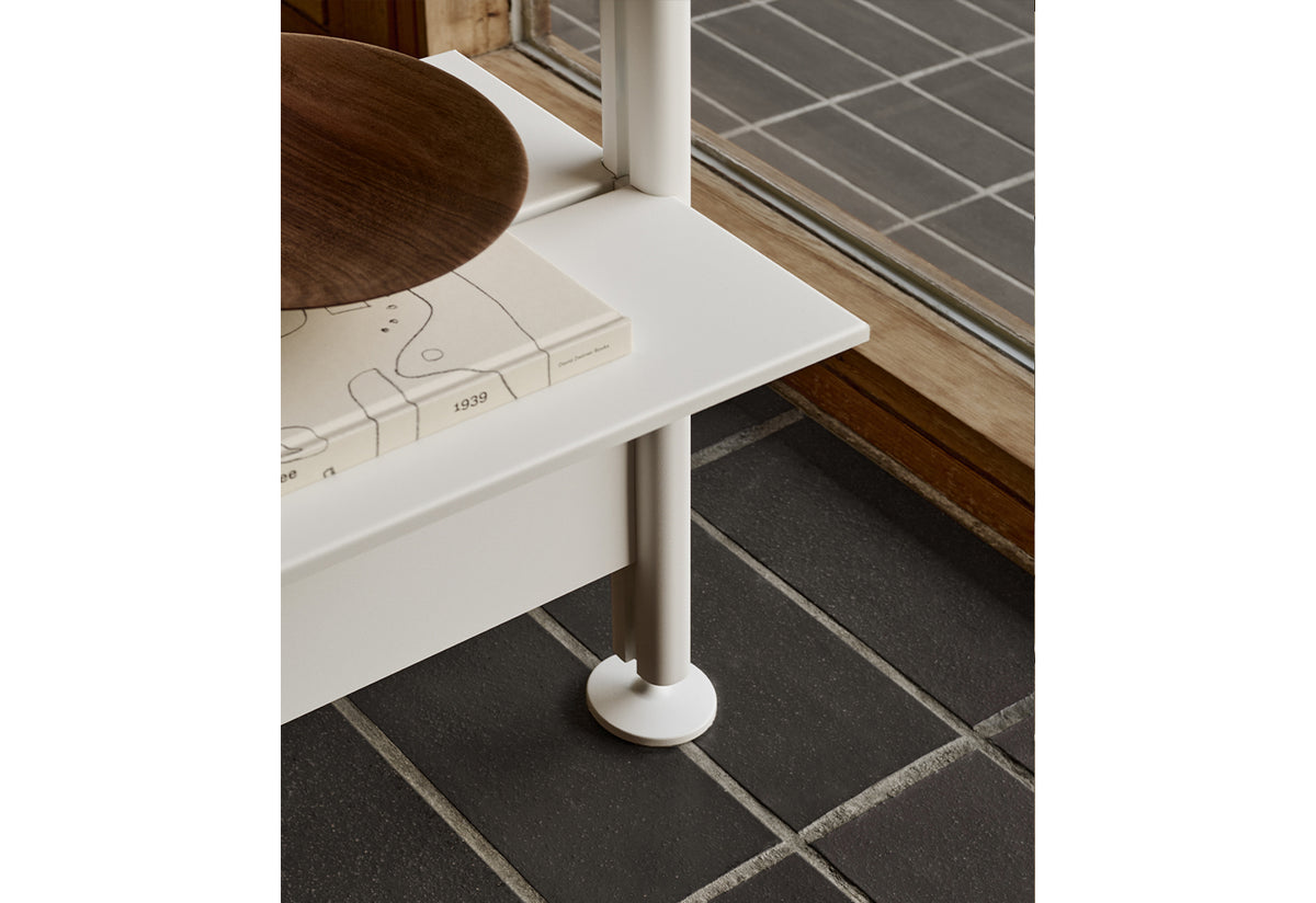 Pira G2 | Floor to Ceiling A, Anna von schewen, Bjorn dahlstrom, String