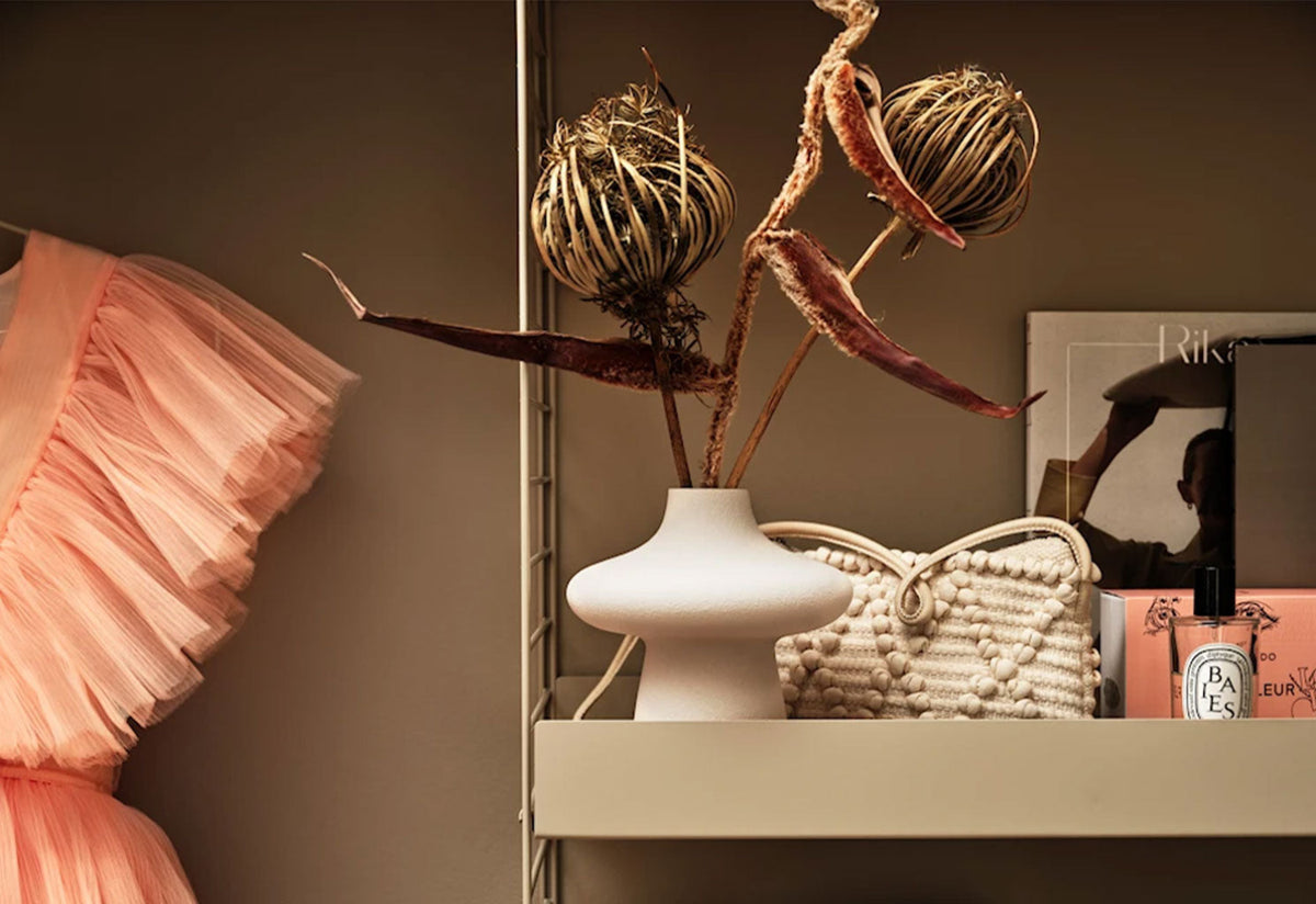 String System | Metal Shelves, Nisse strinning, String