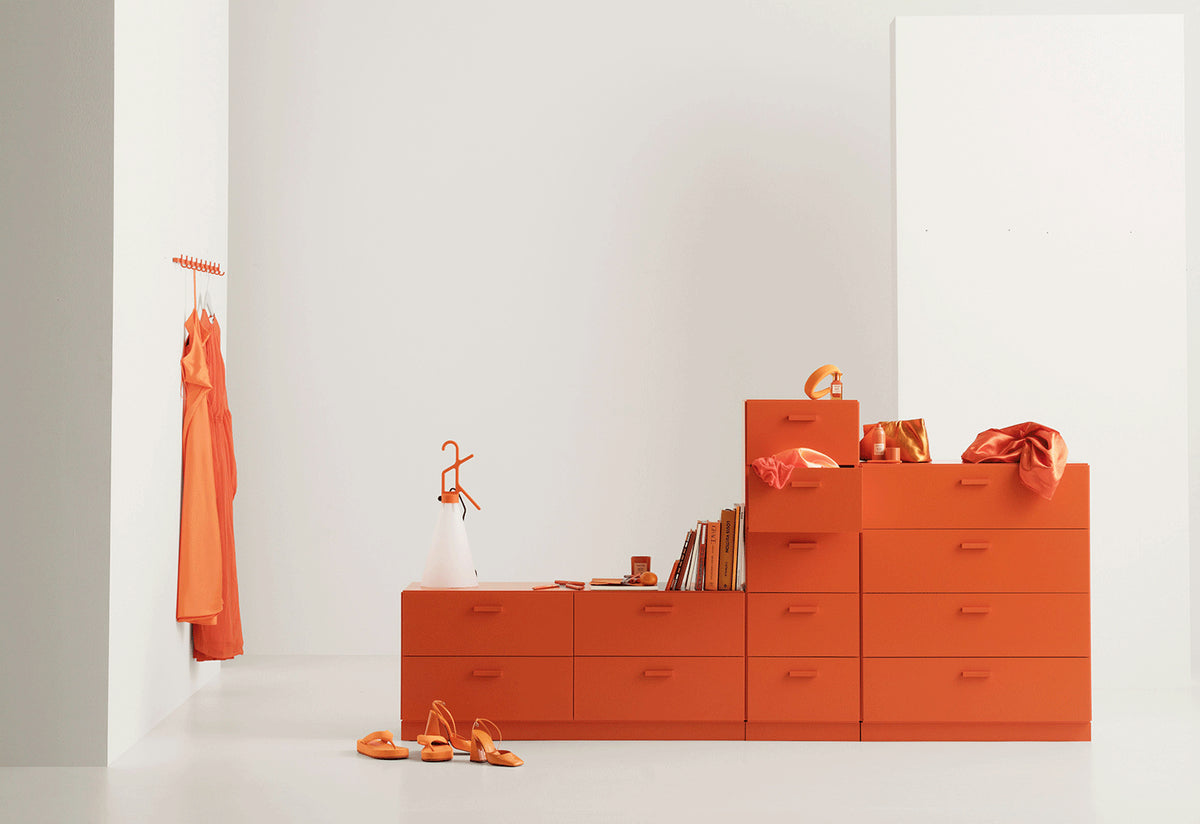 Relief Drawers | Low, Taf architects, String