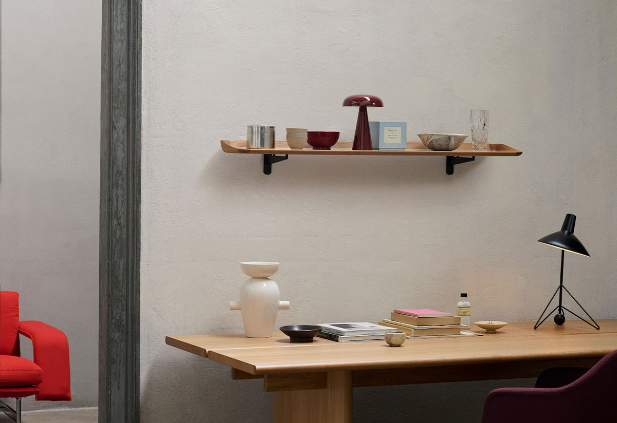Guild Shelf, Hvidt and molgaard, Andtradition