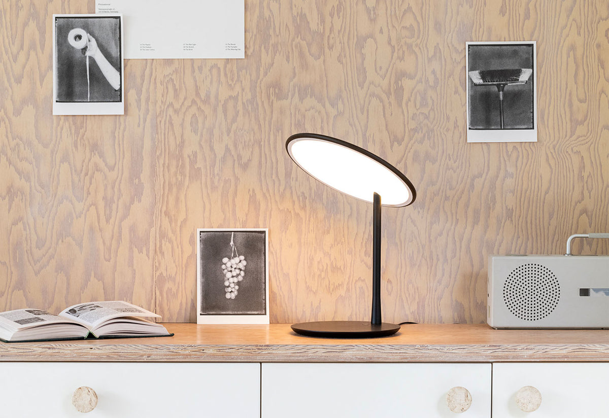Disc Table Light, Tim rundle, Nine