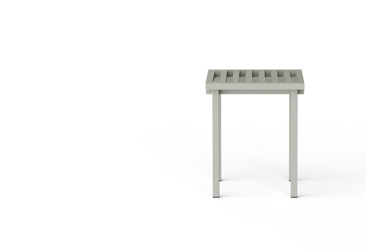 19 Outdoors Stool, Butterfield brothers, Nine