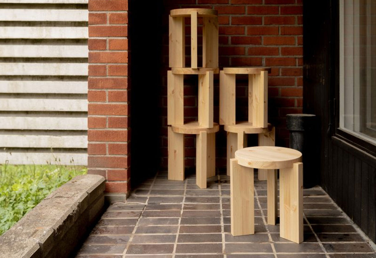 001 Stool, Fredrik paulsen, Vaarnii