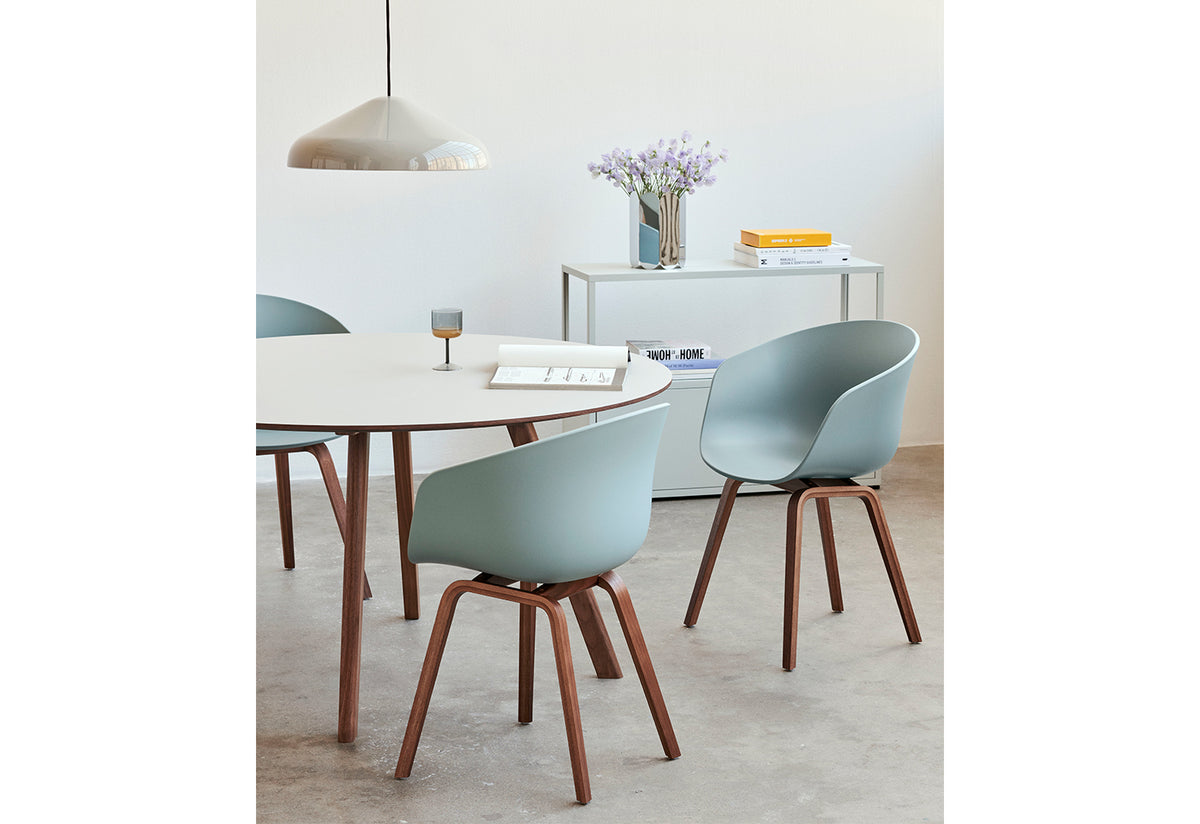 AAC 22 Chair, Hee welling, Hay