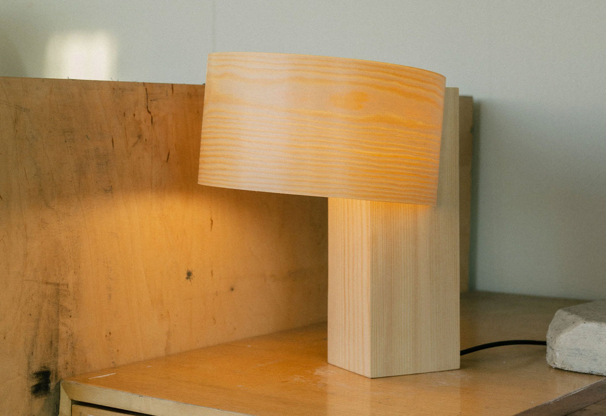 018 Hoop Table Lamp, John tree, Vaarnii