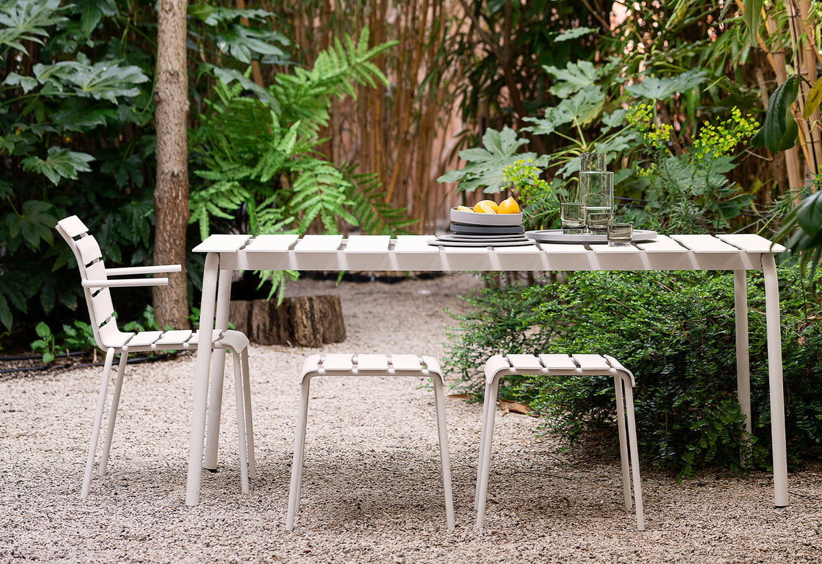 Aligned Table | Rectangle, Maarten baas, Valerie objects