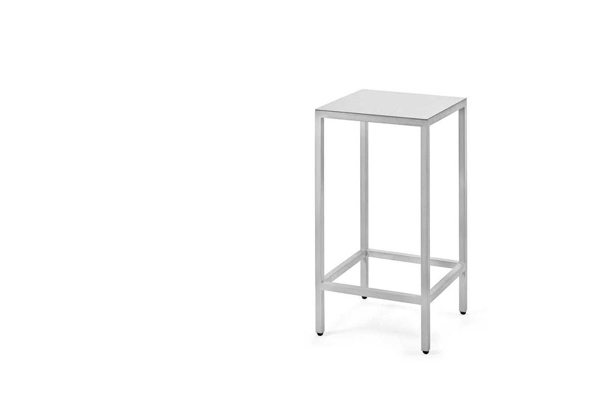 Alu Stool, Muller van severen, Valerie objects