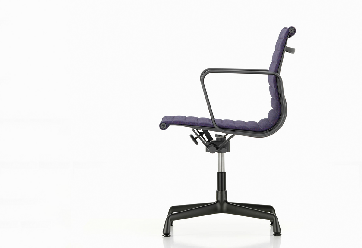 Eames EA 131 Chair, Charles and ray eames, Vitra