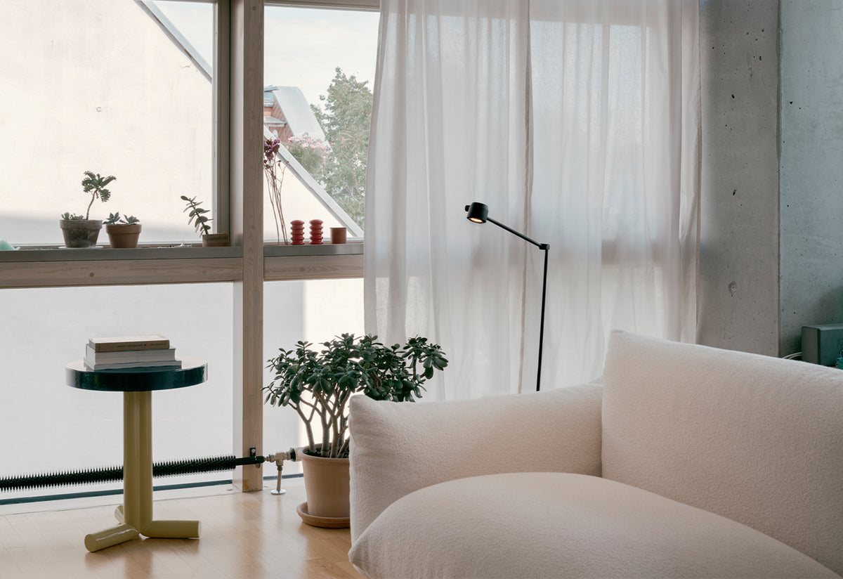 w225 Ion Floor Lamp, Dirk winkel, Wastberg