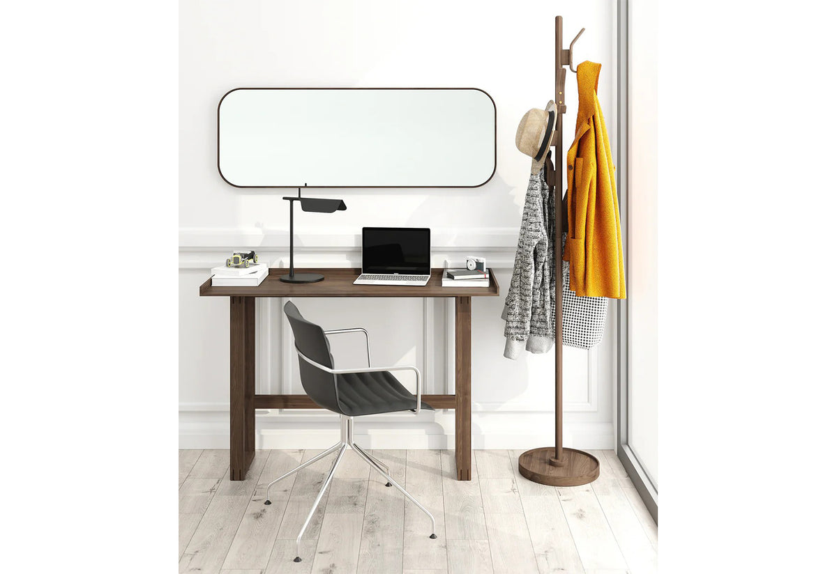 Right Hook Coat Stand, Lincoln rivers, Wireworks