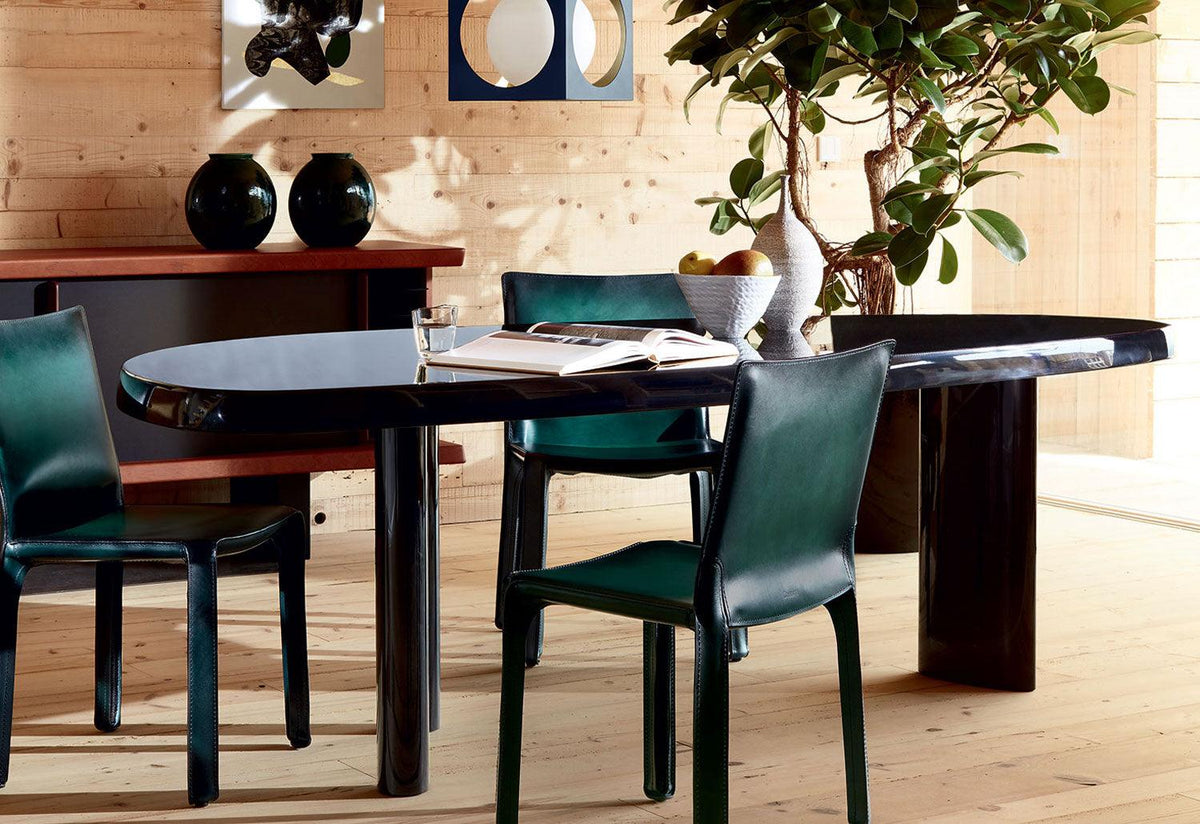 525 Table En Forme Libre, Charlotte perriand, Cassina