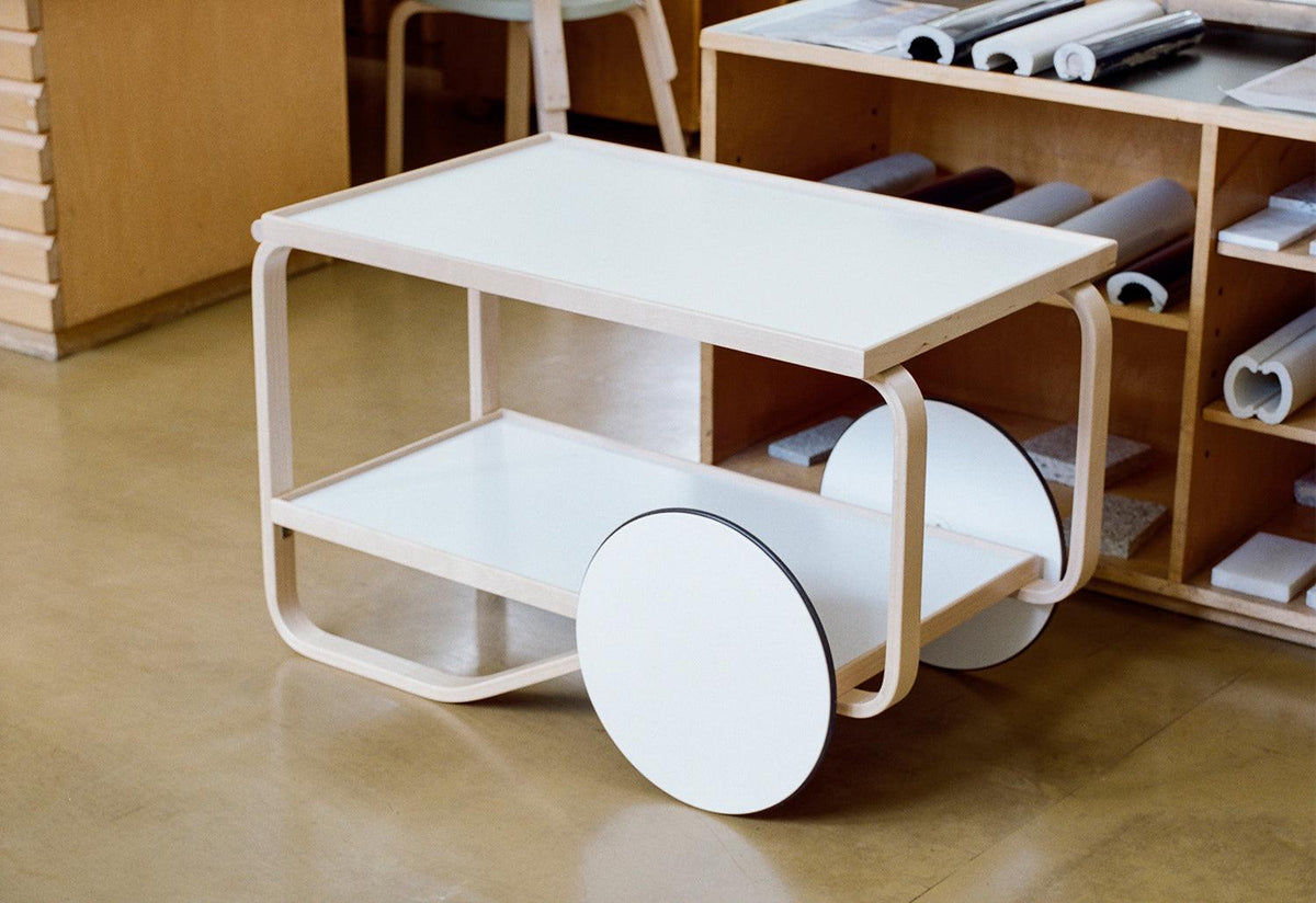 Tea Trolley 901, Alvar aalto, Artek