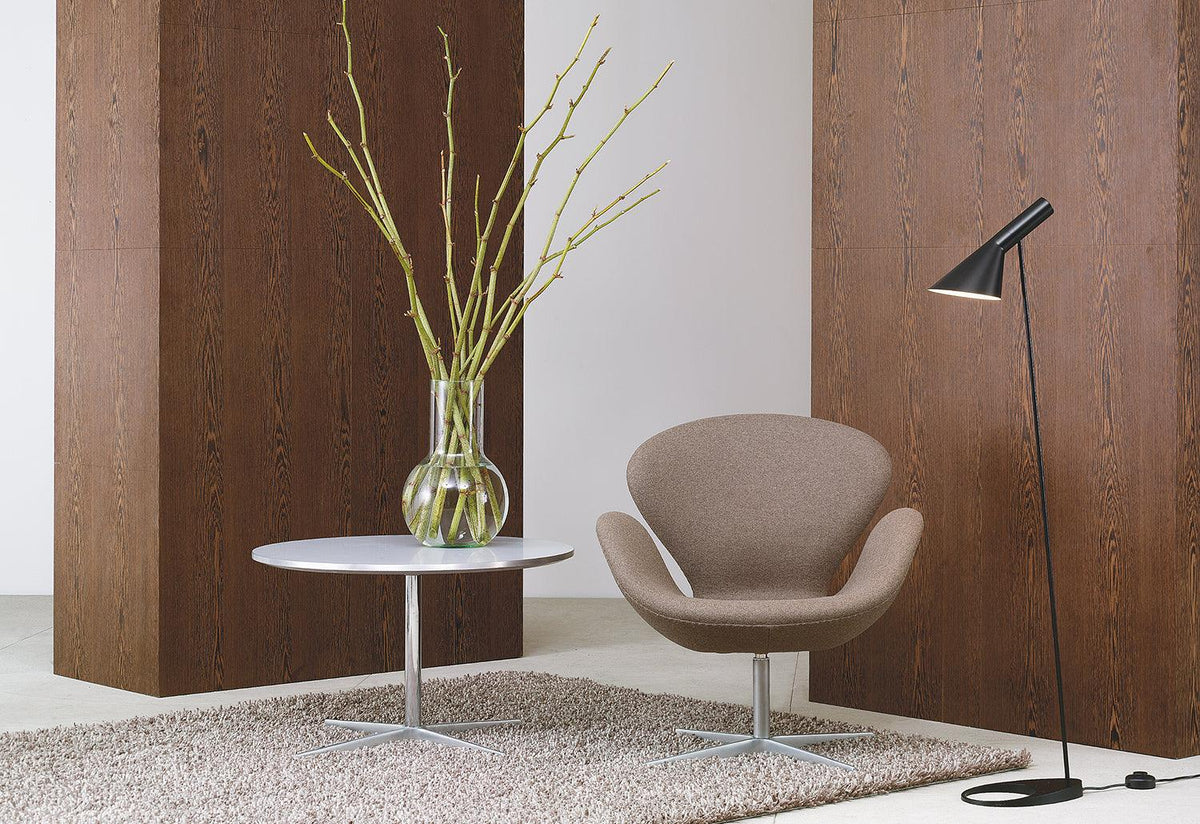 AJ Floor Light, Arne jacobsen, Louis poulsen