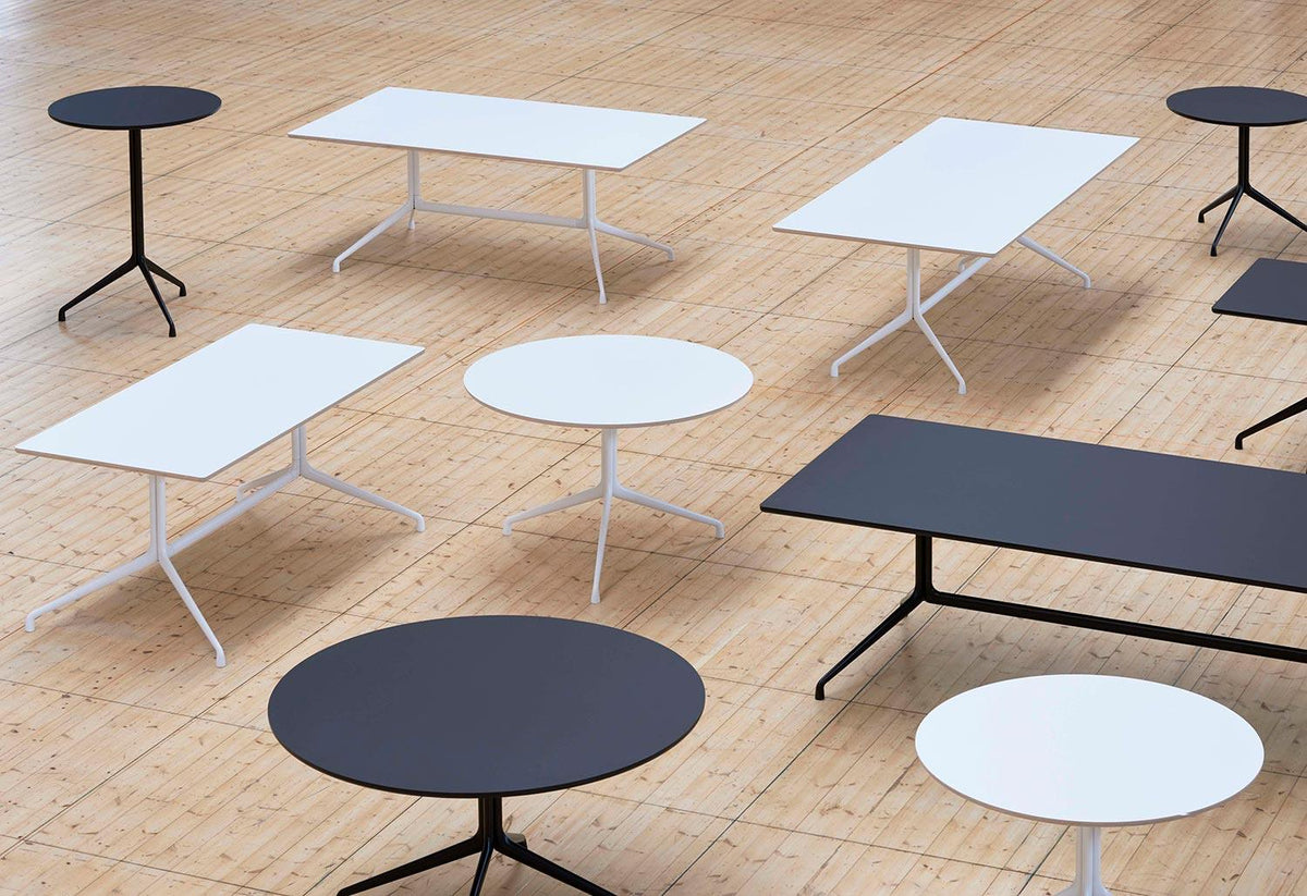 AAT 20 Table, Hee welling, Hay