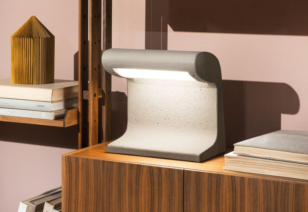 Borne Béton Petite, Le corbusier, Nemo lighting