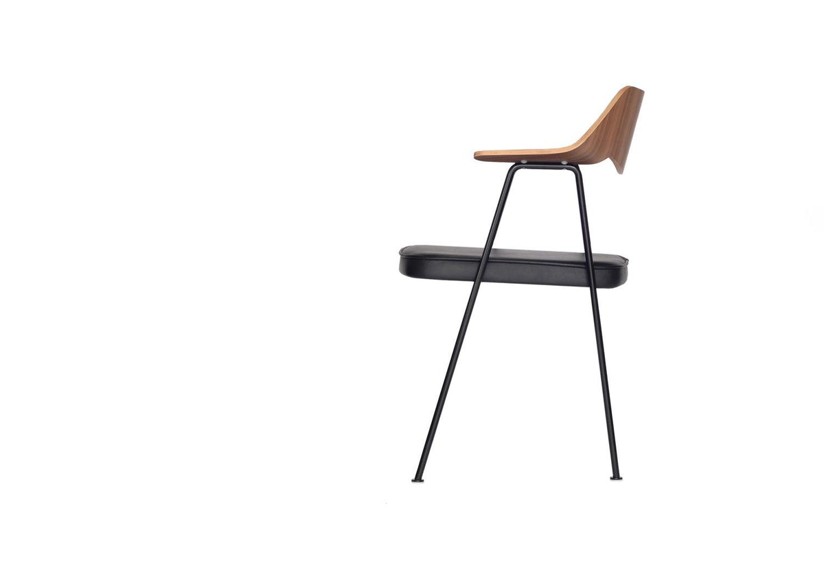 675 Armchair, Robin day, Case furniture