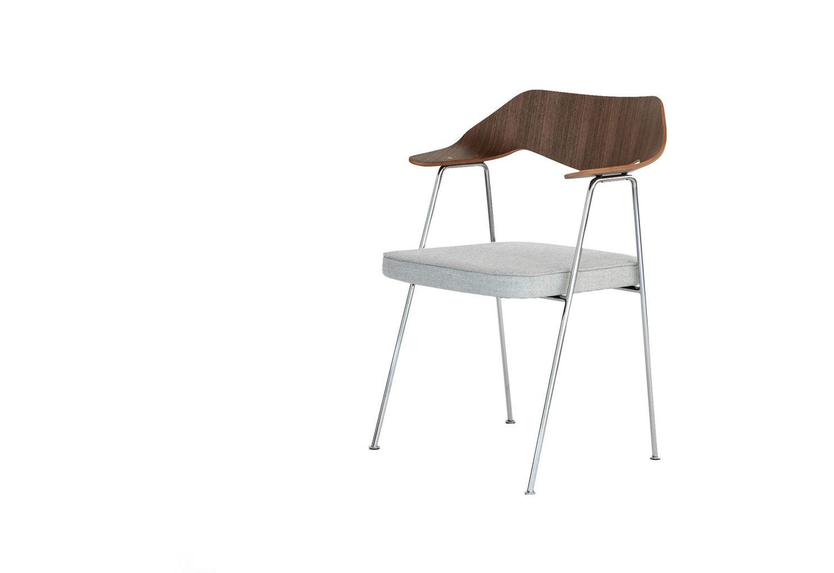 675 Armchair, Robin day, Case furniture