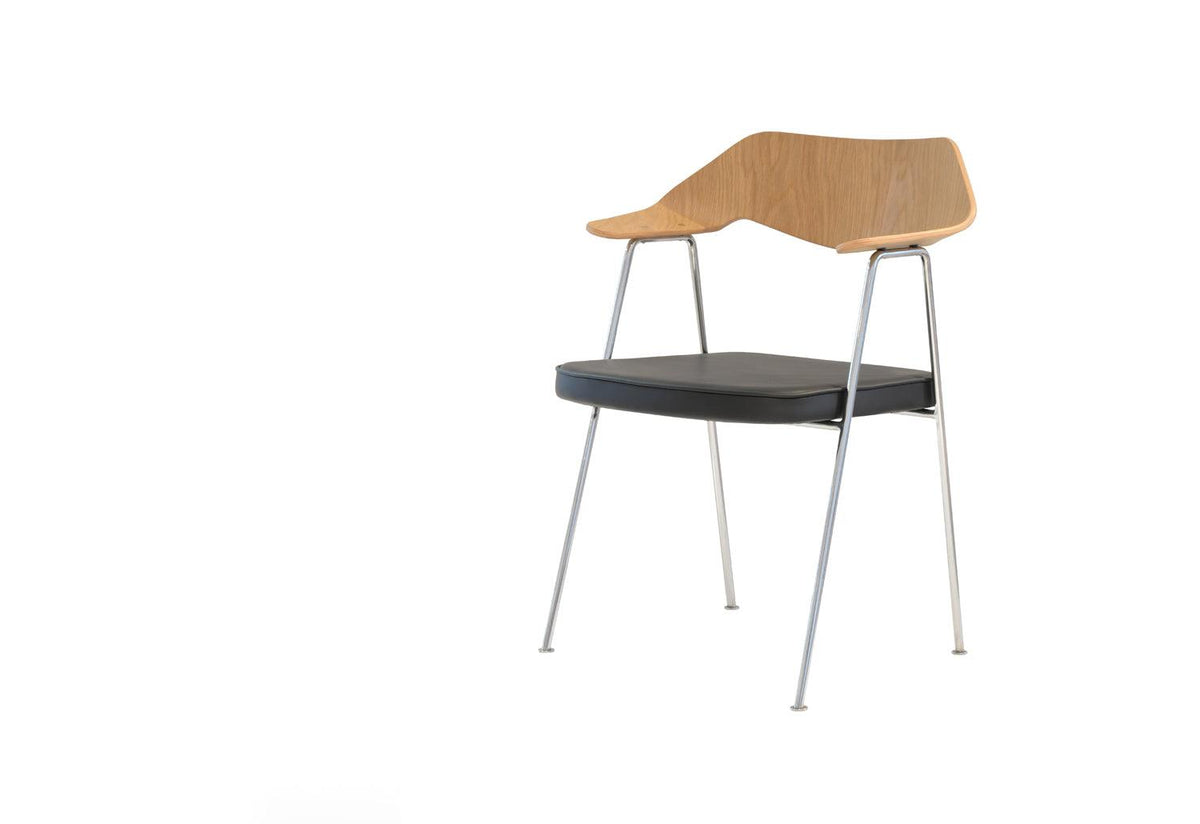 675 Armchair, Robin day, Case furniture