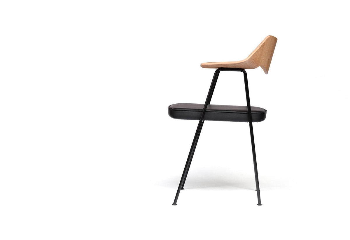 675 Armchair, Robin day, Case furniture