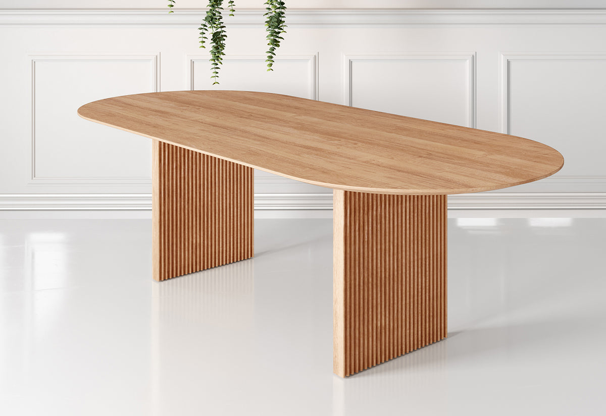 Ten Table Oval, Christian troels, Dk3