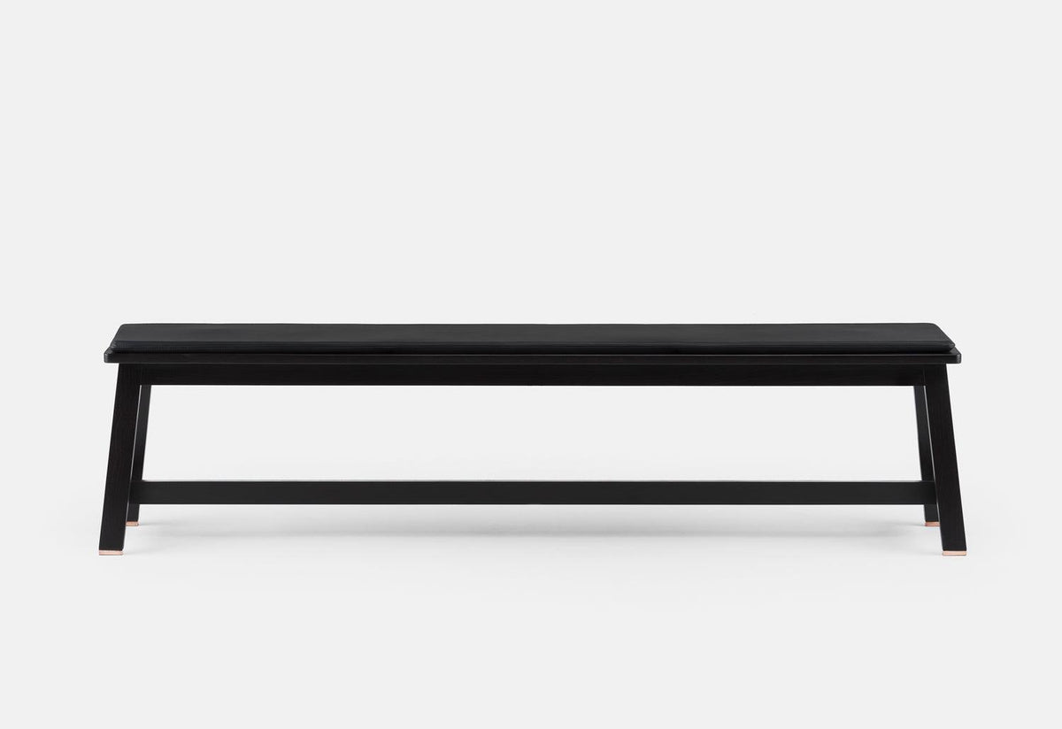 Bench 443, Ilse crawford, De la espada