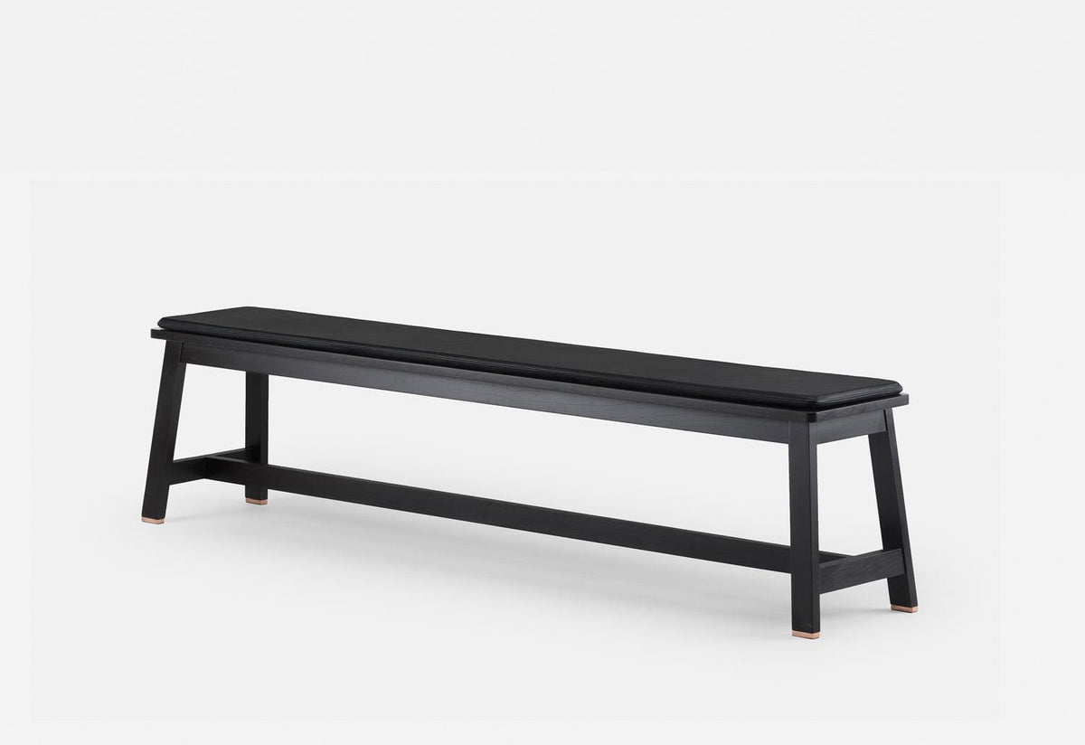 Bench 443, Ilse crawford, De la espada