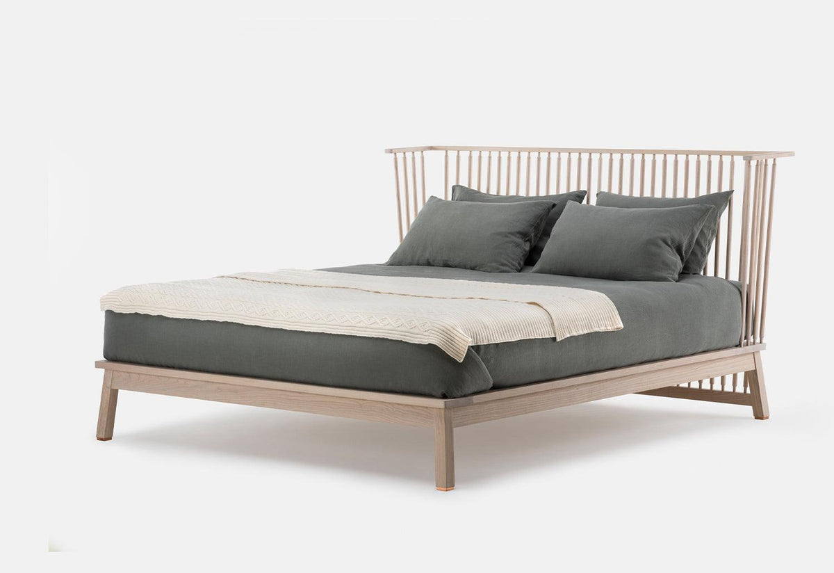 Companions Bed, Ilse crawford, De la espada