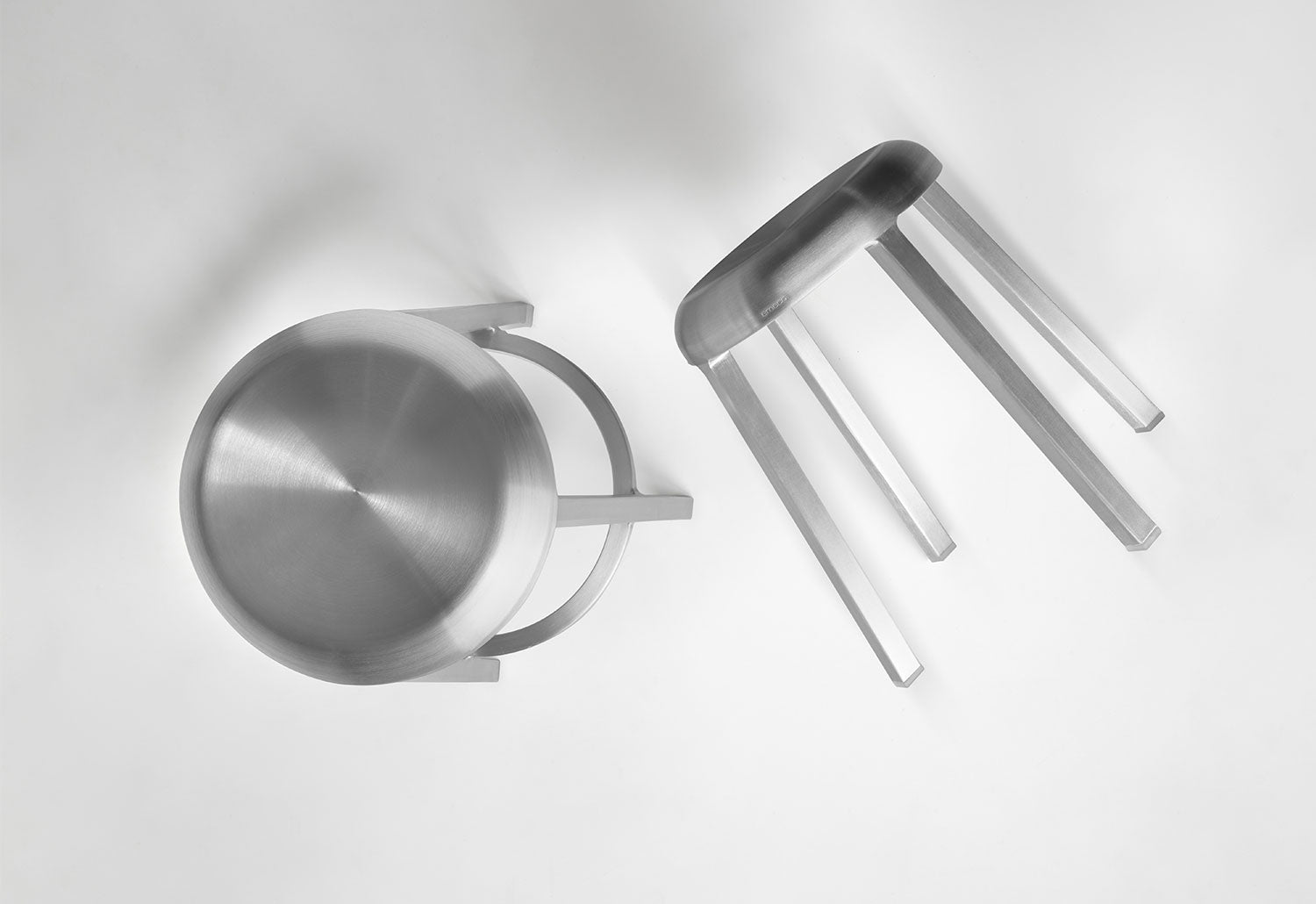 Za Counter Stool