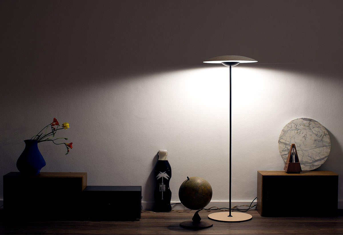 Ginger P Floor Light, Joan gaspar, Marset