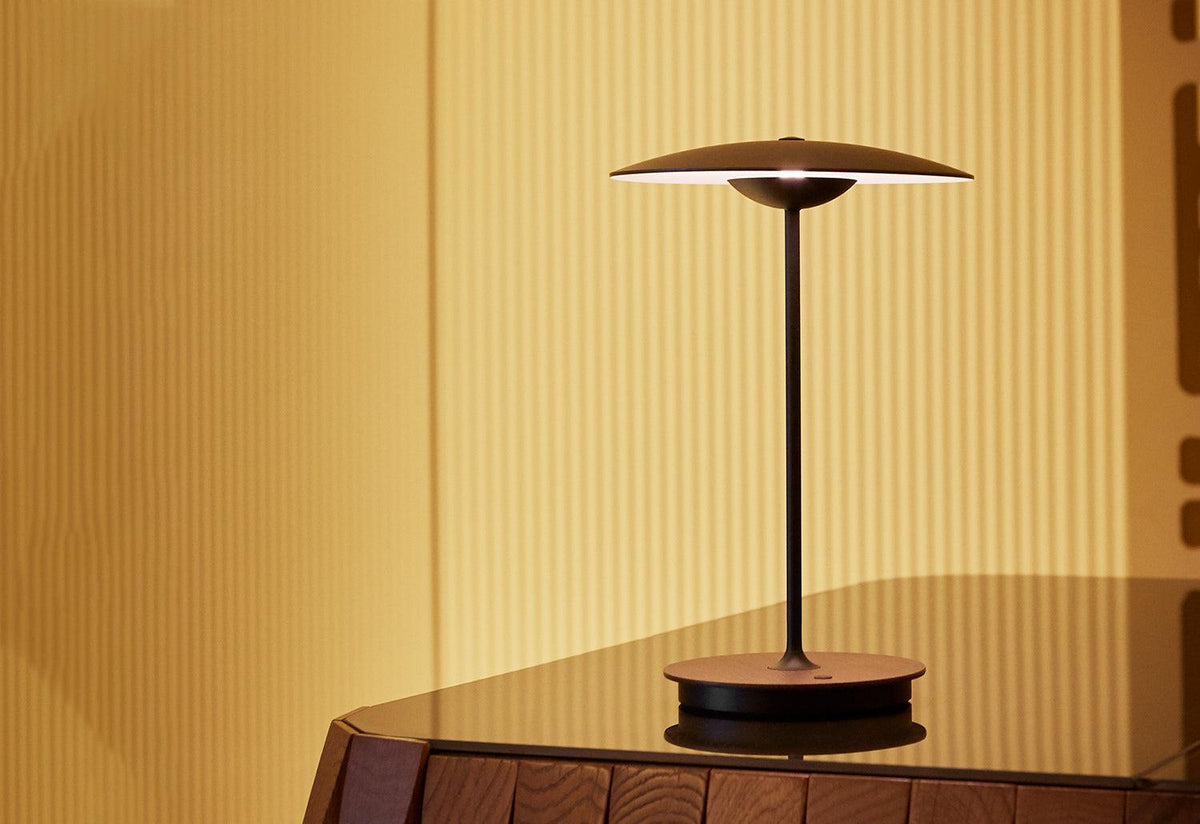 Ginger Rechargeable Lamp, Joan gaspar, Marset