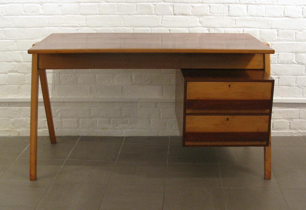 Robin Day | Hillestak desk | 1950