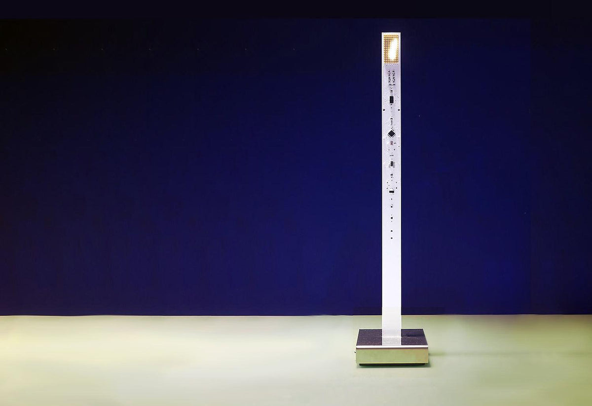 My New Flame Table Lamp, Moritz waldemeyer, Ingo maurer