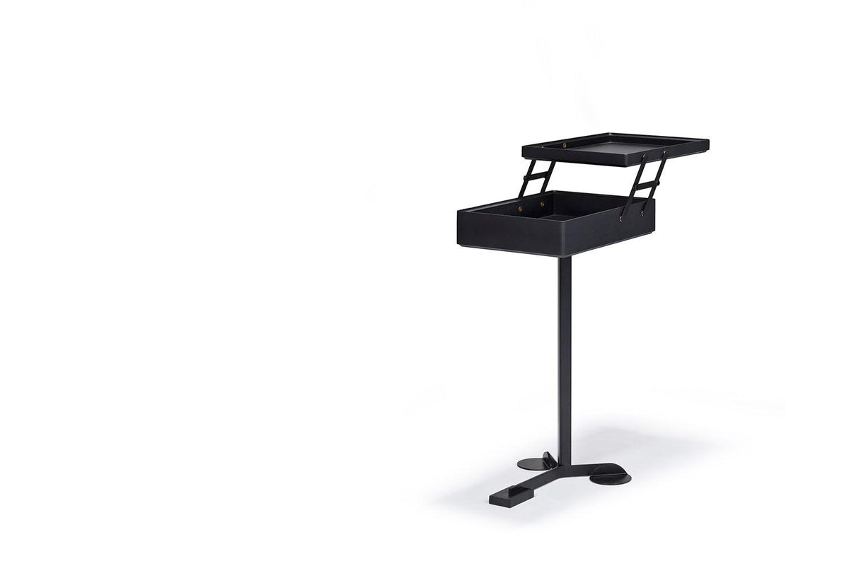 Comodo Storage Table, Achille castiglioni, Karakter