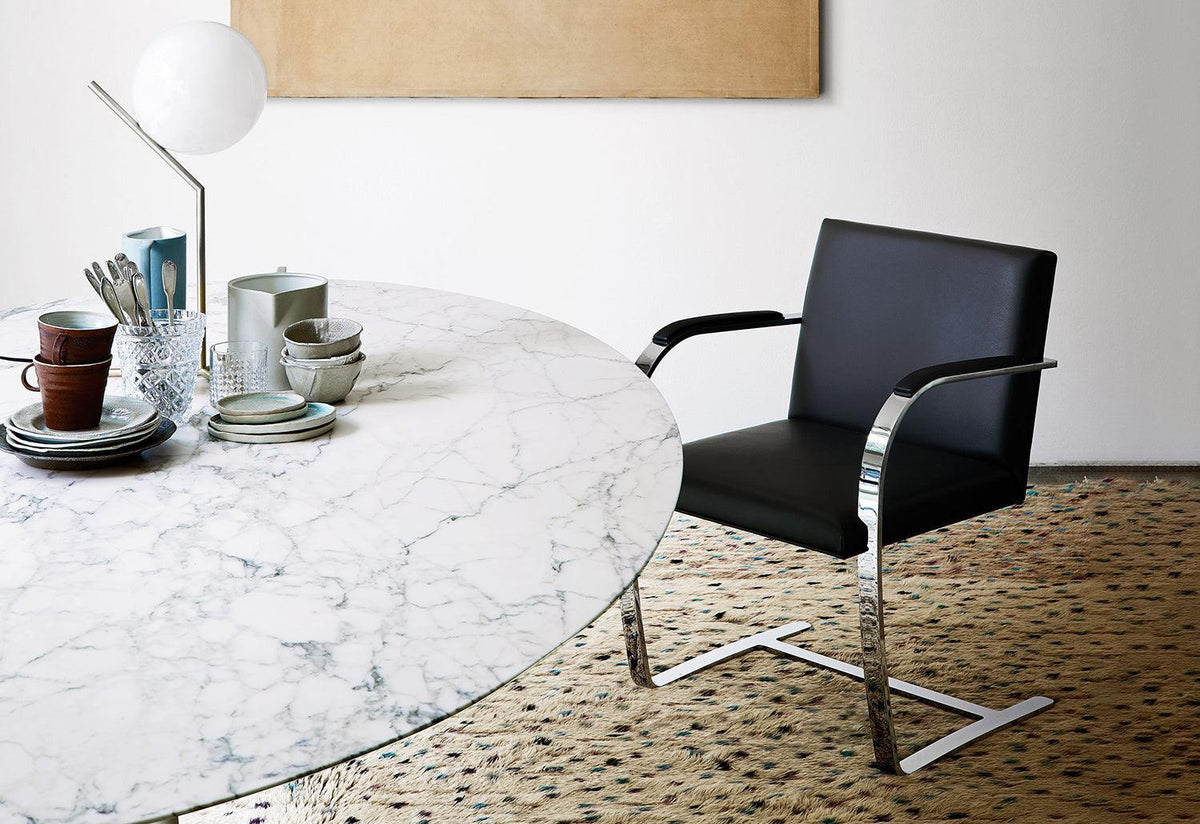 Brno Armchair | Flat Bar, Mies van der rohe, Knoll