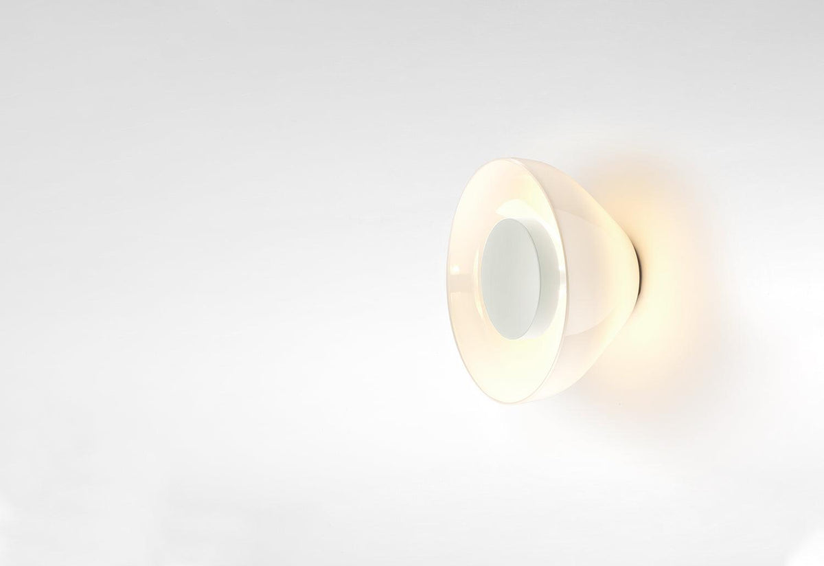 Aura Wall Light, Joan gaspar, Marset