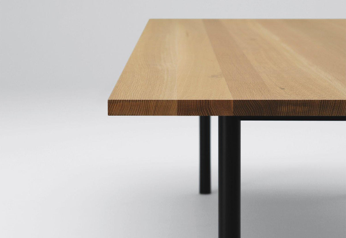 Malta Table Low | Steel, Naoto fukasawa, Maruni