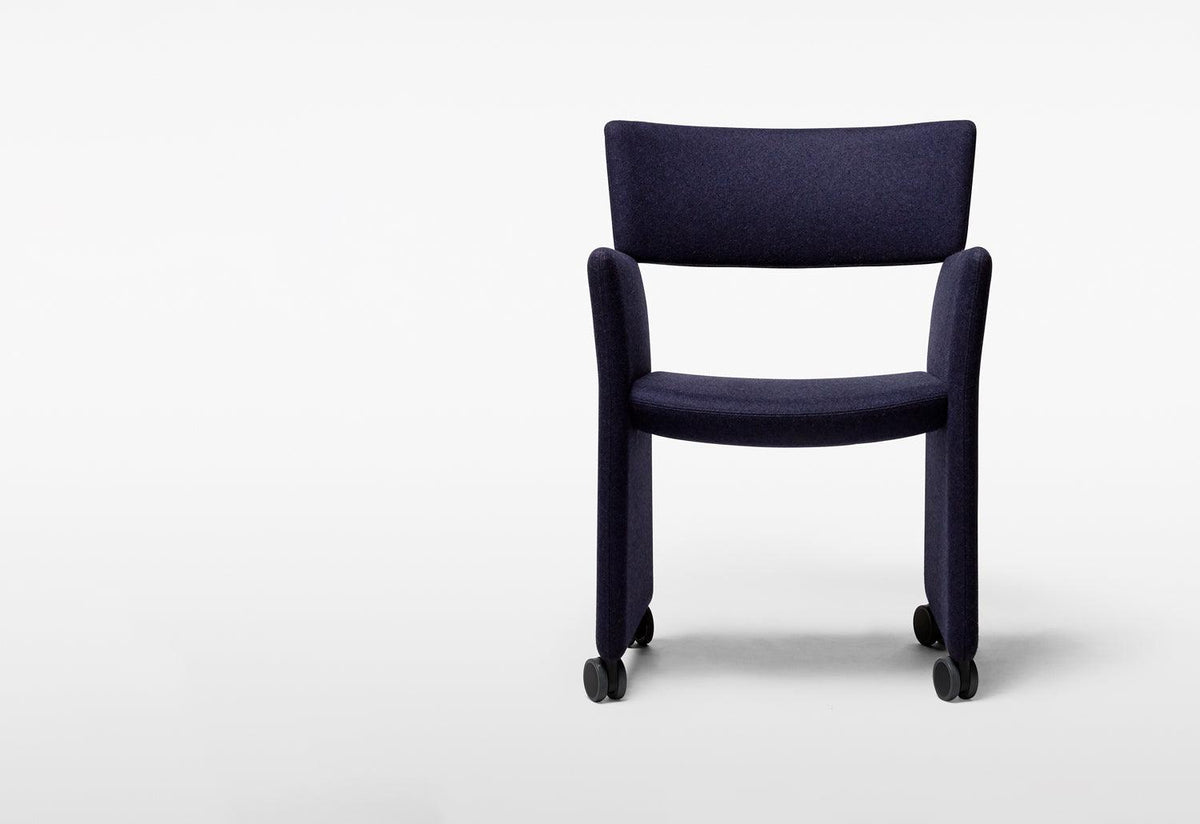 Crown Armchair, Chris martin, Massproductions