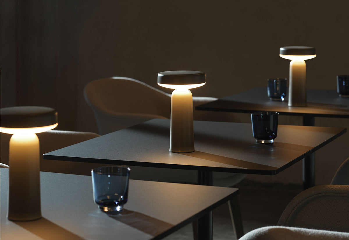 Ease Portable Lamp, Johan van hengel, Muuto