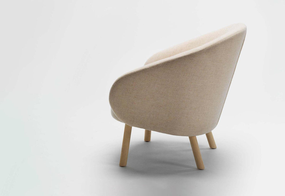Nasu XL Lounge Chair, Mentsen, Zilio a and c